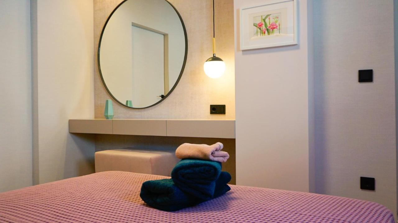 Апартамент Жасмин С Частен Гараж - Jasmin Apartment With Private Garage Varna Eksteriør billede