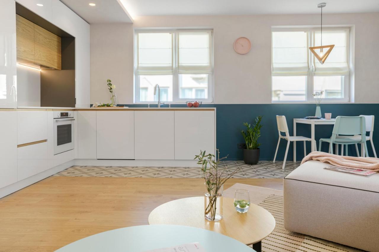 Апартамент Жасмин С Частен Гараж - Jasmin Apartment With Private Garage Varna Eksteriør billede